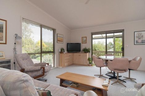 Property photo of 18 Eucalypt Drive Lilydale VIC 3140