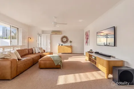 Property photo of 2/2 Deodar Drive Burleigh Heads QLD 4220