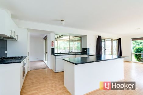 Property photo of 4 Hillman Court Berwick VIC 3806