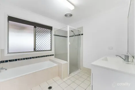 Property photo of 29 Thoms Crescent Mount Warren Park QLD 4207