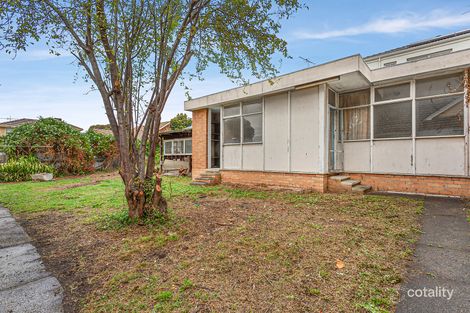 Property photo of 13 Upland Road Strathmore VIC 3041