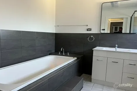 Property photo of 38 Goode Street Dubbo NSW 2830