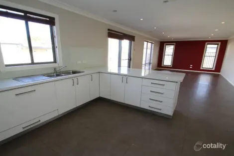 Property photo of 4 Ruby Street Orange NSW 2800