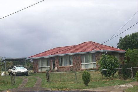 5 Hind Ct, Bundamba, QLD 4304