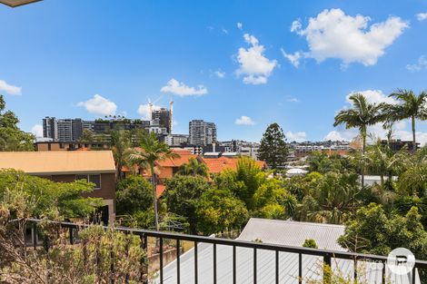 Property photo of 18/264 Kent Street Teneriffe QLD 4005