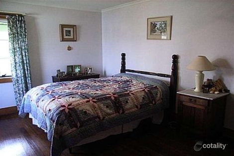 Property photo of 42 Ashwater Crescent Penguin TAS 7316
