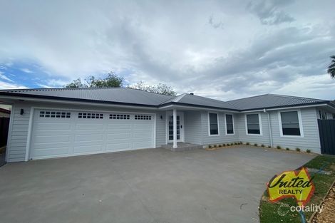 866a Montpelier Dr, The Oaks, NSW 2570