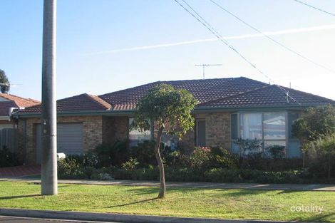 7 Lan Ave, Altona Meadows, VIC 3028