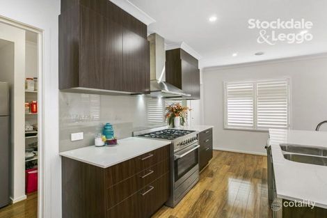Property photo of 4 Gaia Street Cranbourne West VIC 3977