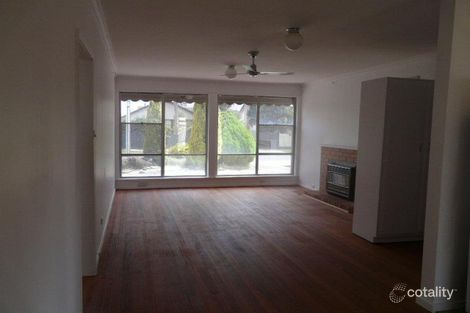Property photo of 9 Gossamer Street Werribee VIC 3030