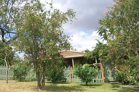 320 Saunders St, Koongal, QLD 4701