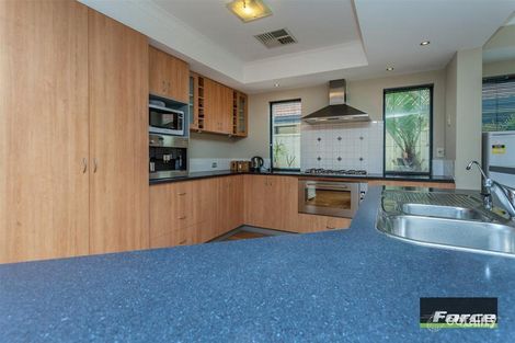 Property photo of 37 Rosewell Green Wanneroo WA 6065