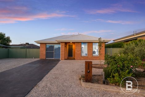 9 Aurora Pl, Epsom, VIC 3551