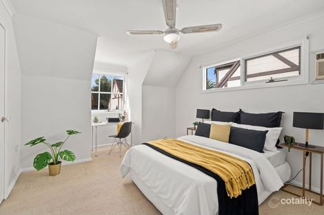 Property photo of 2/4 Vine Street Blackburn VIC 3130