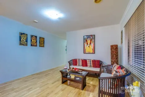 Property photo of 38 Fantail Crescent Williams Landing VIC 3027