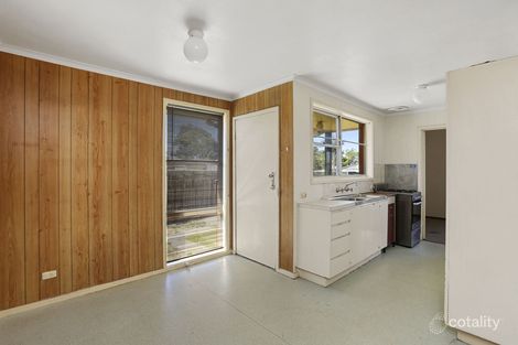 Property photo of 33 Carmarthen Drive Corio VIC 3214