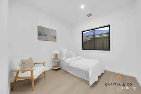 Property photo of 42 Mound Avenue Donnybrook VIC 3064