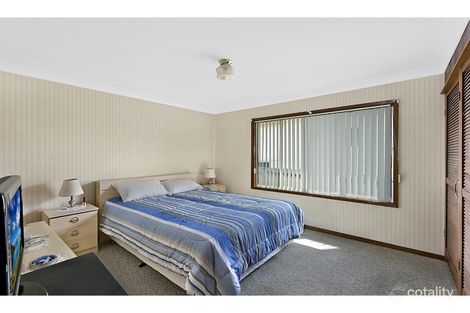 Property photo of 35 Brooke Avenue Killarney Vale NSW 2261