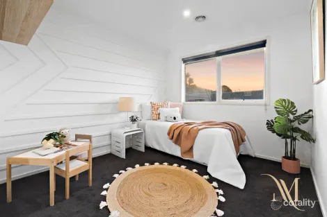 Property photo of 7 Firbank Close Langwarrin VIC 3910