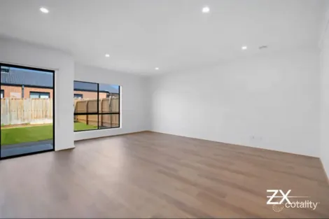 Property photo of 7 Farmer Way Wollert VIC 3750
