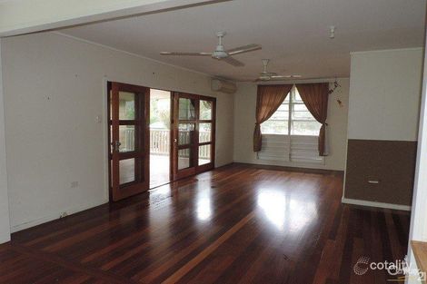Property photo of 31 Bay Street Pallarenda QLD 4810
