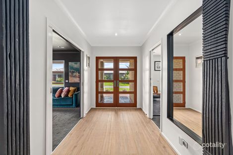 Property photo of 8 Windsor Court Traralgon VIC 3844