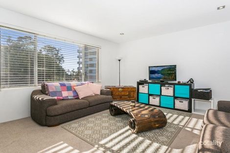 Property photo of 9/8 Westminster Avenue Dee Why NSW 2099