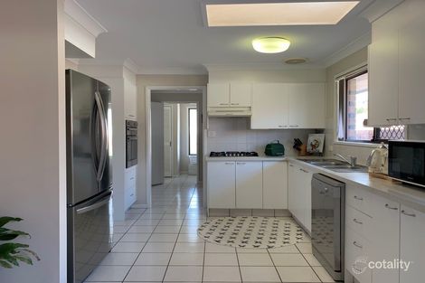Property photo of 50 Arcadia Drive Mermaid Waters QLD 4218