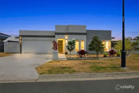 11 Bearberry St, Banksia Beach, QLD 4507