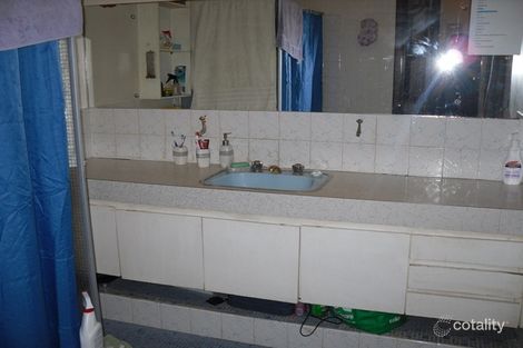 Property photo of 11 Seale Street Beckenham WA 6107