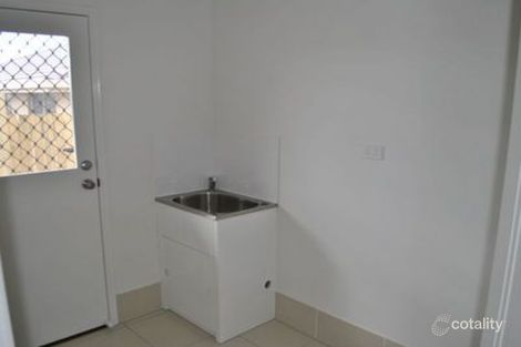 Property photo of 4 Hume Court Gracemere QLD 4702