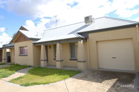 Property photo of 2/418 Poictiers Street Deniliquin NSW 2710