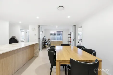 Property photo of 7 Cadman Place Woodcroft NSW 2767