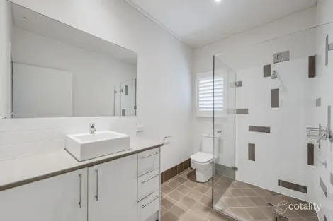 Property photo of 20 Exeter Street Hawthorne QLD 4171