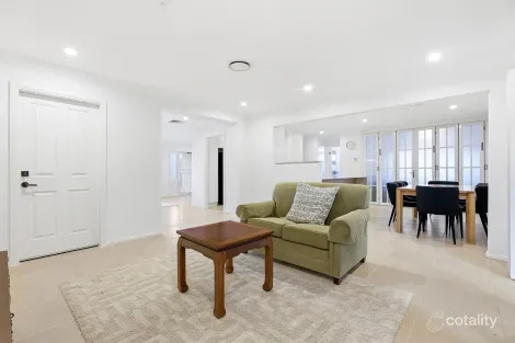 Property photo of 7 Cadman Place Woodcroft NSW 2767