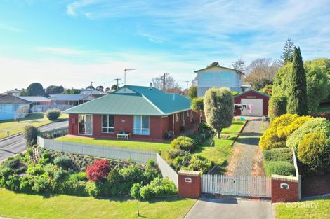 Property photo of 102 Watkinson Street Devonport TAS 7310