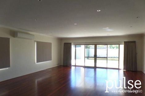 8a Durant Way, Brentwood, WA 6153