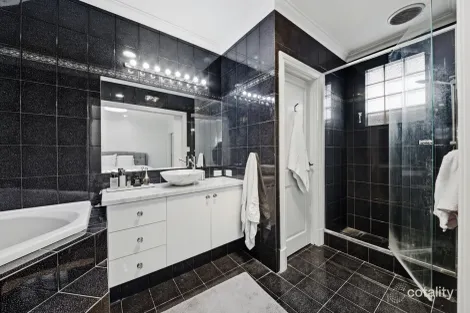 Property photo of 5 Summit Court Dianella WA 6059