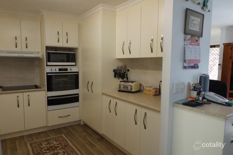 Property photo of 385 Boat Harbour Drive Scarness QLD 4655