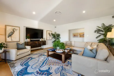 Property photo of 3 Waldorf Place Maudsland QLD 4210