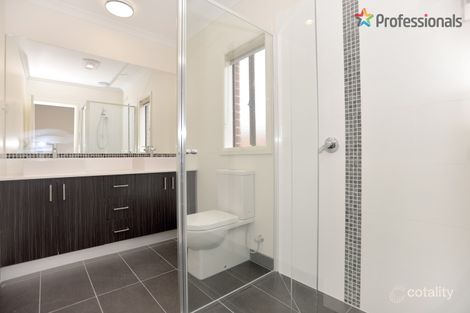 Property photo of 28 Nobility Road Craigieburn VIC 3064