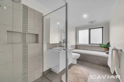 Property photo of 24 Hartwood Avenue Williams Landing VIC 3027