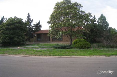 26 Dimboola Ct, Craigmore, SA 5114