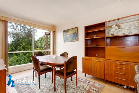 Property photo of 122 Berringa Road Park Orchards VIC 3114