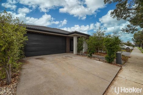 Property photo of 14 Allambee Drive Harkness VIC 3337