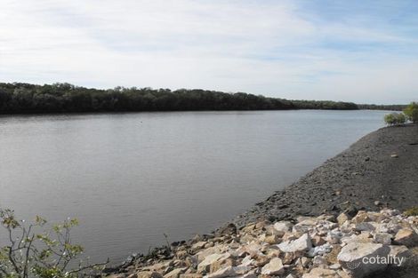 27 S S Wakefield Ave, Jerona, QLD 4809