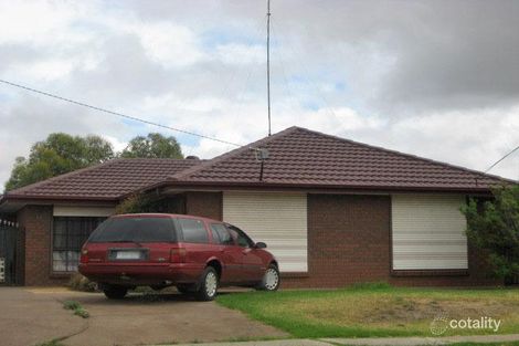 17 Kurung Dr, Kings Park, VIC 3021