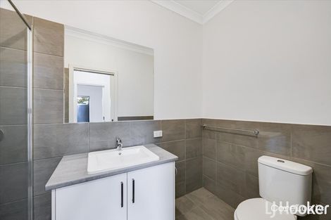 Property photo of 14 Allambee Drive Harkness VIC 3337
