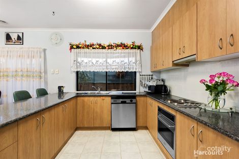 Property photo of 18 Bushlark Drive Carrum Downs VIC 3201