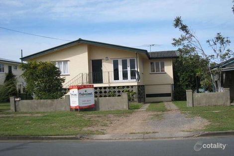 28 Yanderra Ave, Arana Hills, QLD 4054